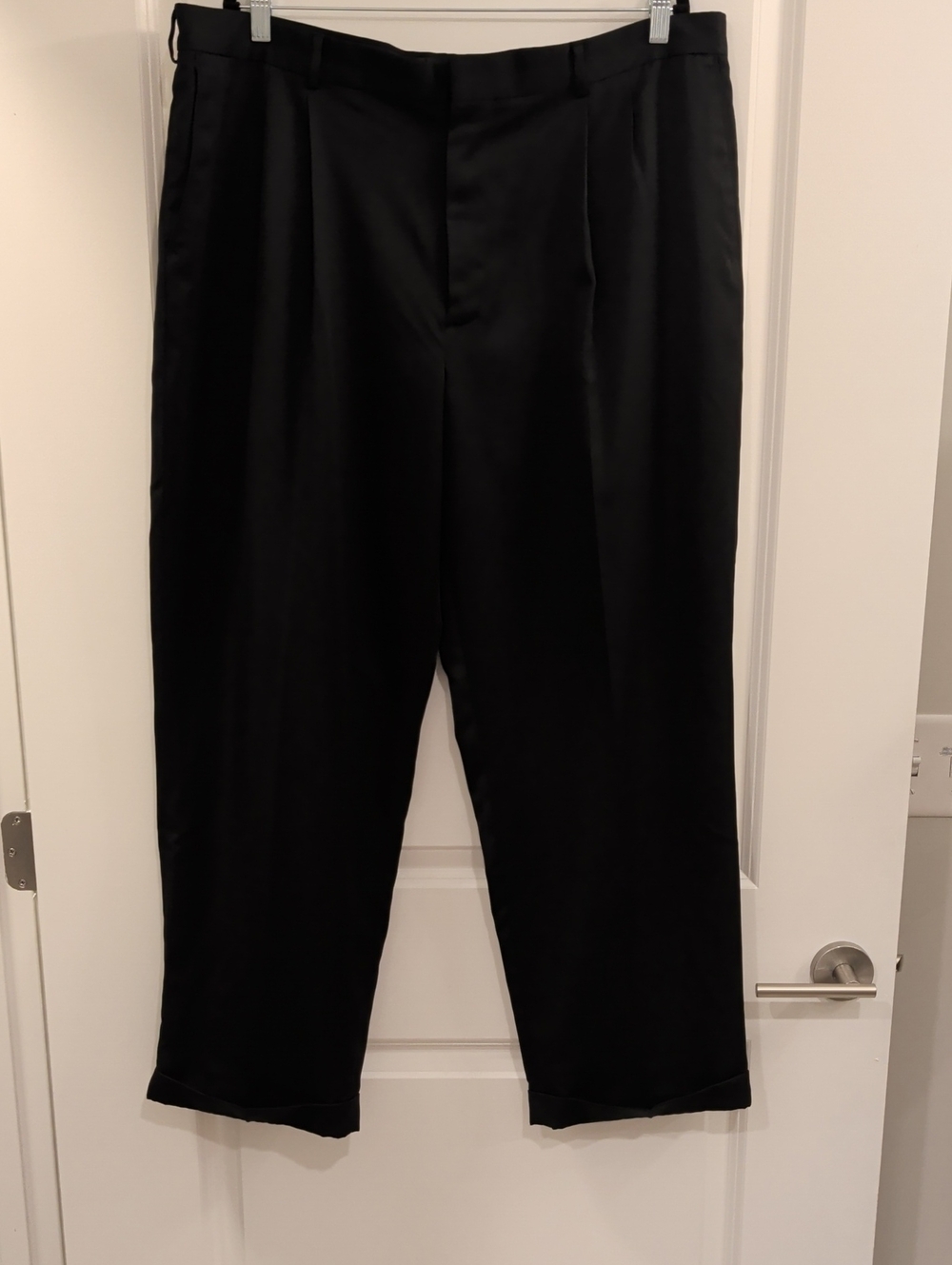 PERRY ELLIS Men's 40W 30L Black Dress Pants - Classic Pleated Trousers